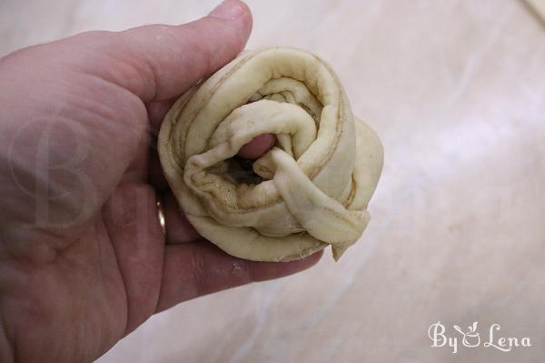 Swedish Cinnamon Buns - Kanelbullar - Step 19