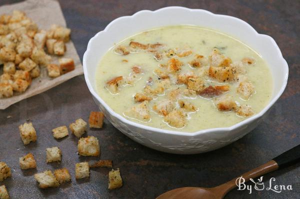 Creamy Zucchini Soup